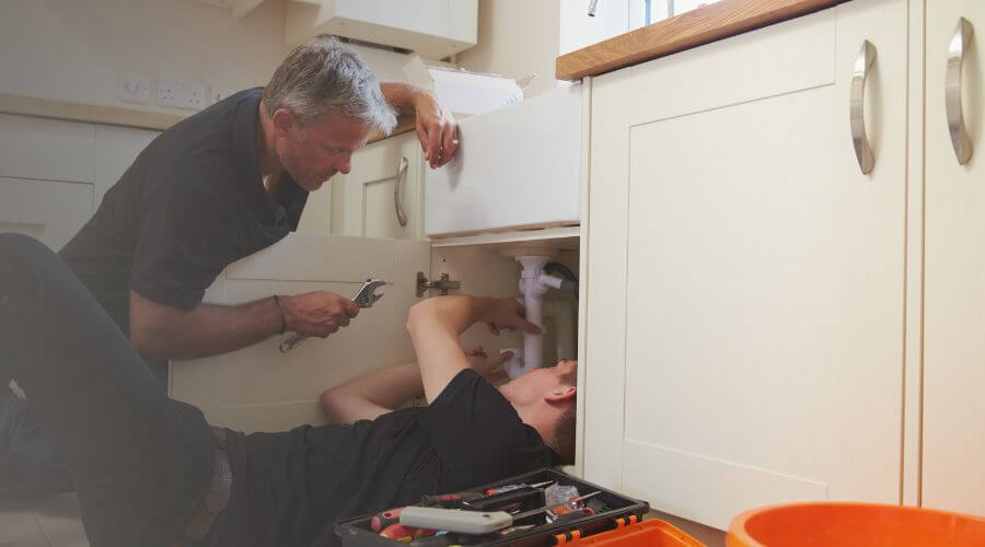 Professional burst pipe repair services in Evanston, IN